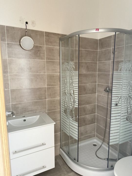Apartament luminos, 3 camere, decomandat, 75 mp - Aradului – fotografia 7 din 8