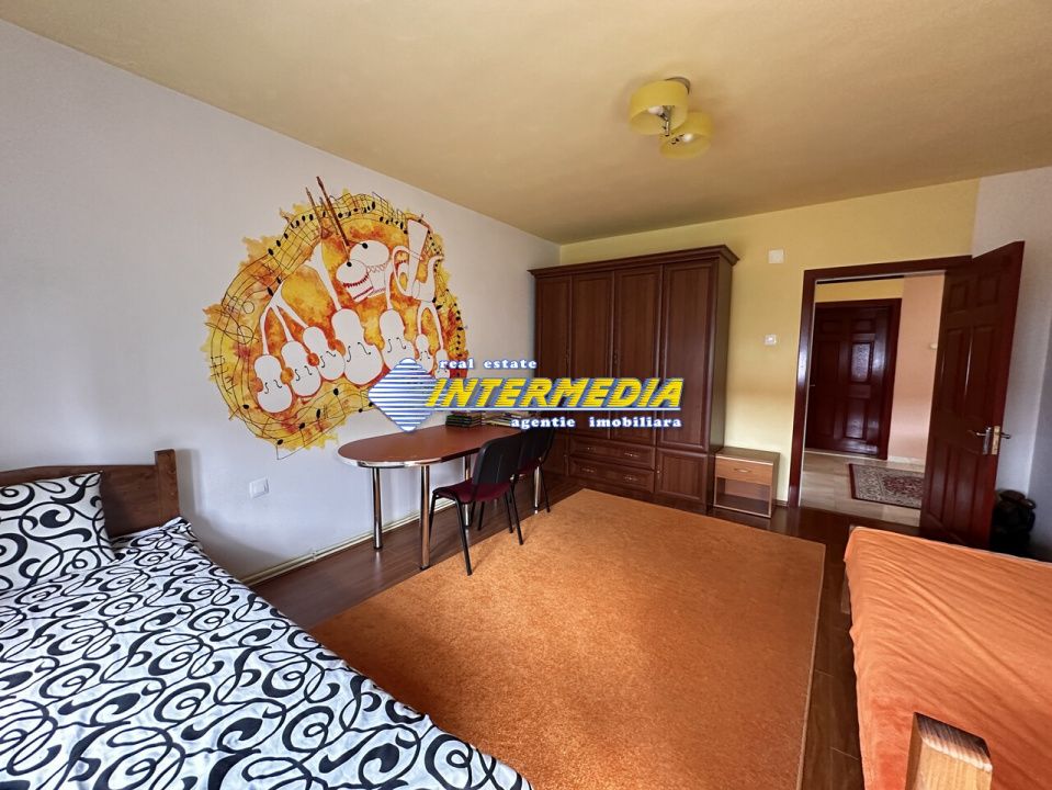 Vanzare Casa D+P+2E+Pod cu 10 camere, garaj si curte în zona Cetate, Alba Iulia – fotografia 41 din 52