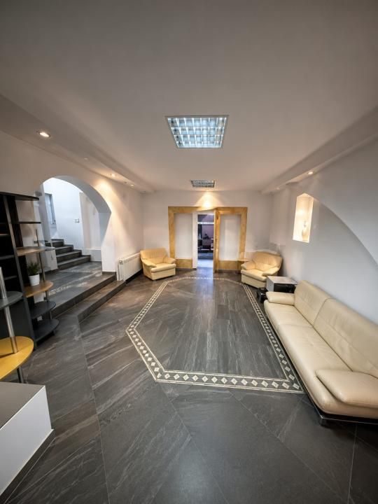 Casă Individuală zona Calea Turzii | Perfectă pentru Business sau Familie – fotografia 1 din 5
