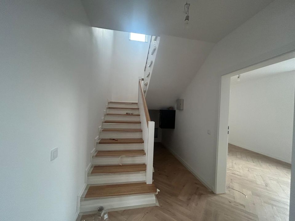 Casa P+1, 300 MP teren, 120 MP utili, comuna Malu Mare, zona Selgros – fotografia 17 din 19