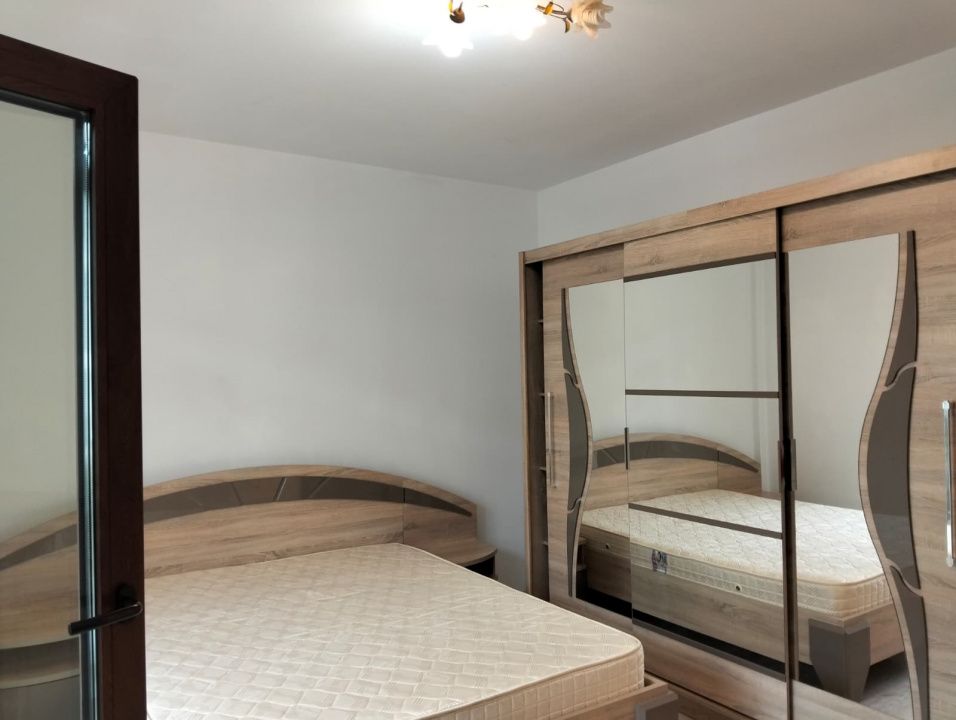 Apartament 3 camere | Mobilat | Bucatarie inchisa cu sticla | Parcare inclusa – fotografia 8 din 19