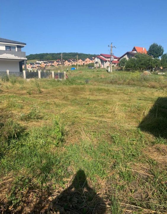 Teren intravilan 700 mp în com. Chinteni,  zona centrală – fotografia 1 din 3