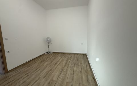 Apartament cu o camera, complet renovat, parter, 38 mp utili - Badea Cartan