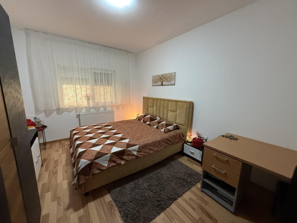 Apartament cu 3 camere, decomandat, 64 mp utili, curte privata - Sanandrei – fotografia 3 din 9