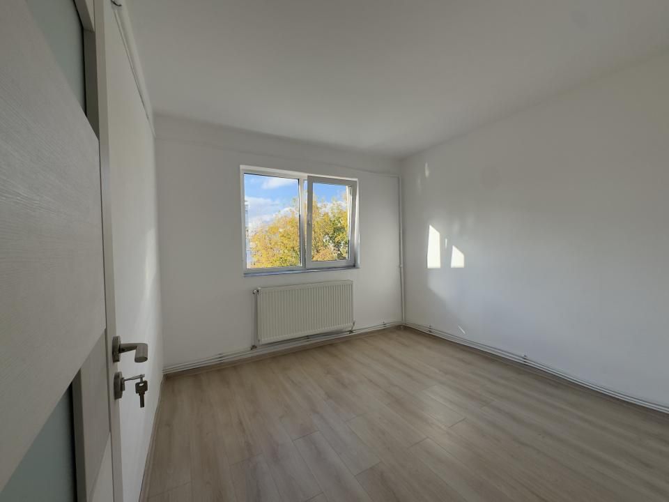 Apartament cu 2 camere pe strada Alecu Russo - de vanzare – fotografia 3 din 10