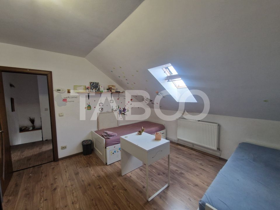 Apartament intabulat 3 camere 65 mp cu balcon zona linistita – fotografia 1 din 15