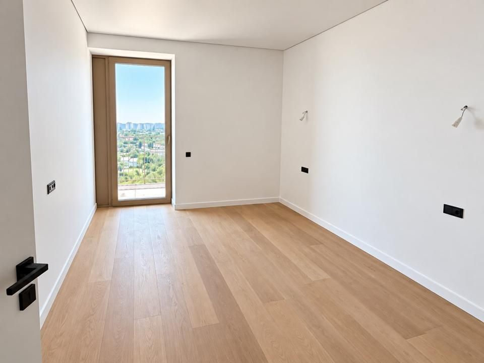 Apartament deosebit | 4 camere | Vedere Lac – fotografia 4 din 6