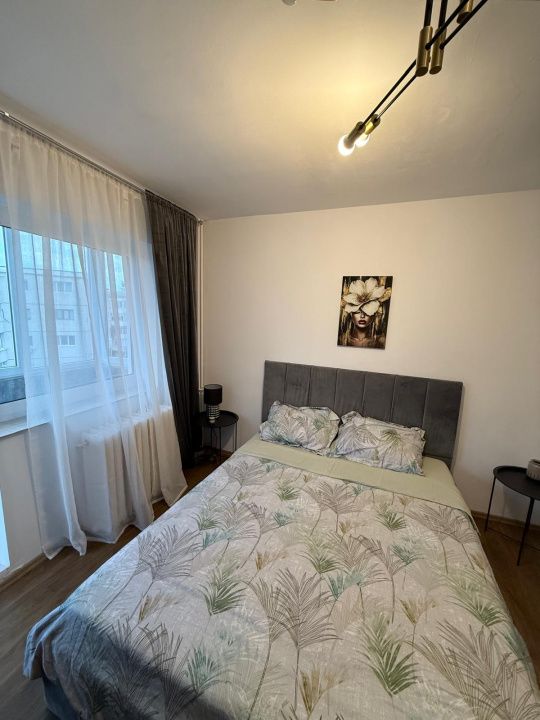 Apartament 3 camere decomandat | Dacia – fotografia 3 din 9