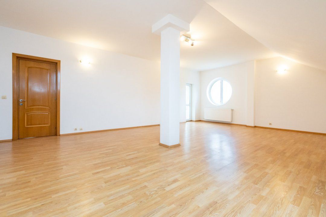 Vilă de excepție în Săftica, Balotești — investiție cu potențial – fotografia 82 din 90