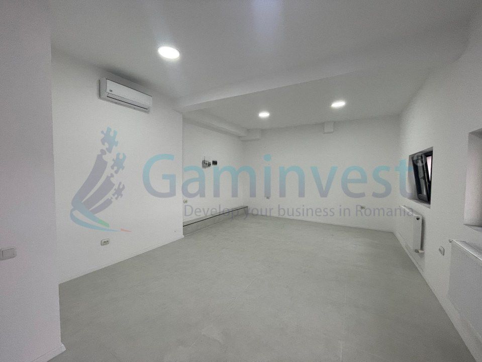 Spatiu comercial 34 mp, Bulevardul Decebal, Oradea, Bihor – fotografia 1 din 3