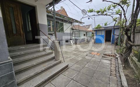 Casa de vanzare cu teren 412 mp pivnita garaj in Terezian Sibiu