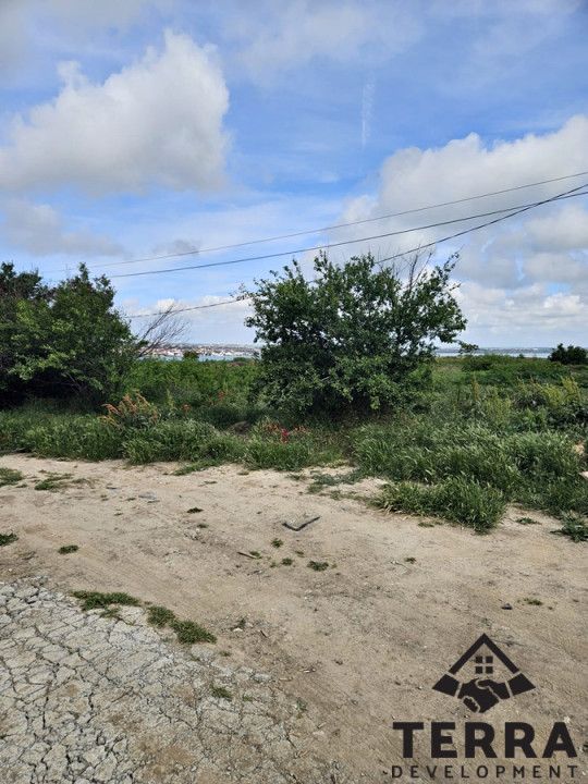 Palazu Mare, teren 406mp – fotografia 1 din 4