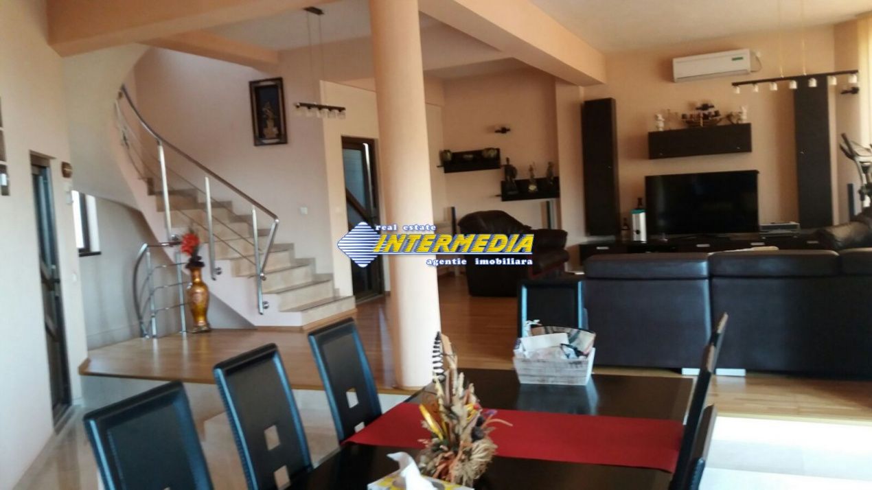 Casa D+P+E de vanzare Alba Iulia zona Schit – fotografia 11 din 16