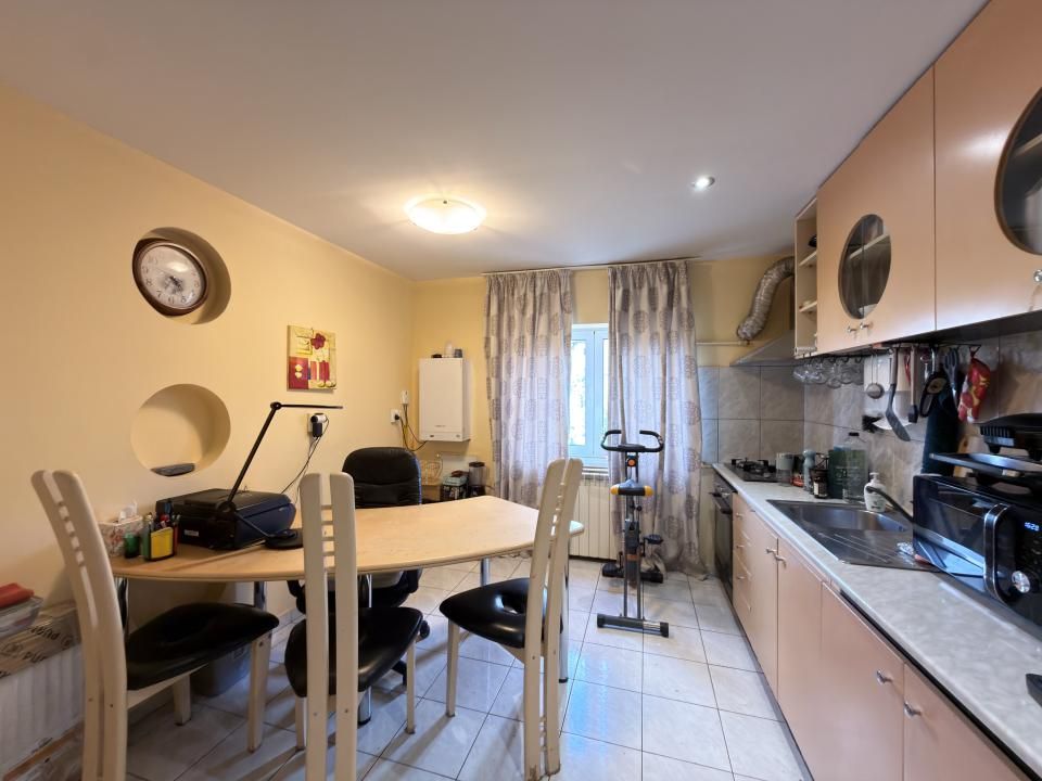 Apartament 3 camere, decomandat, 72mp utili, etaj 2, zona Sagului – fotografia 10 din 15