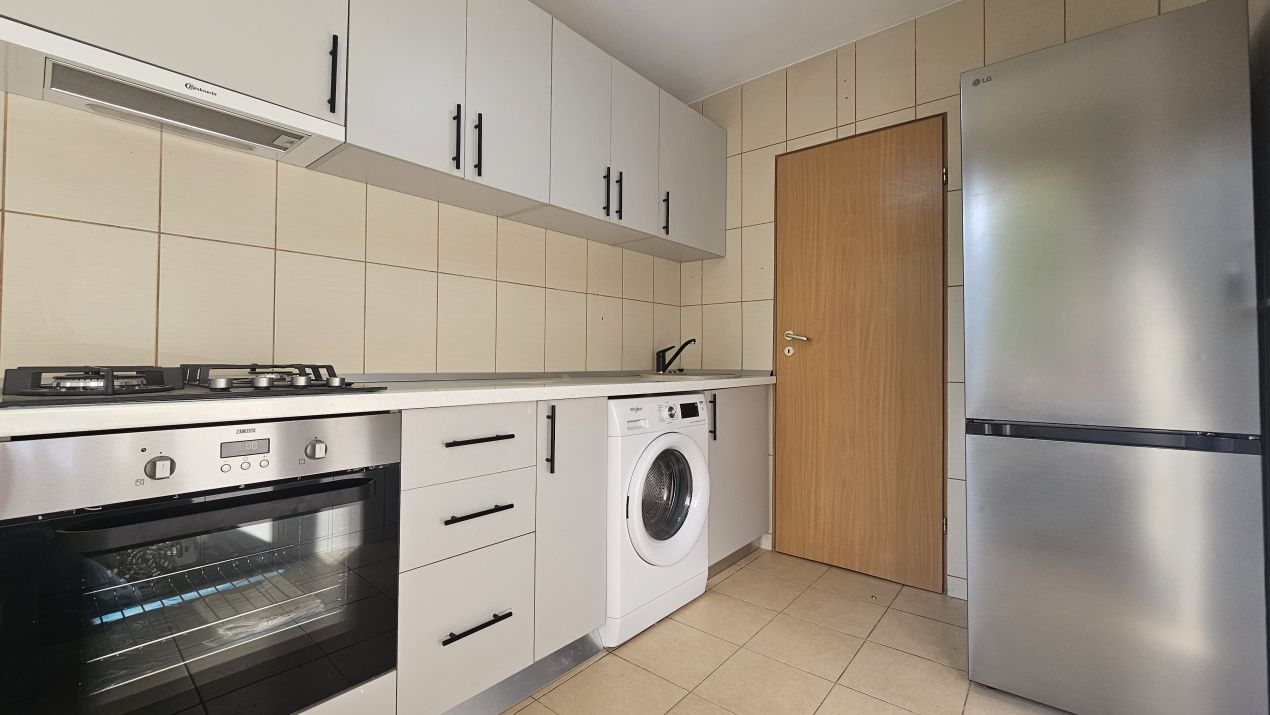 Titan/ Minis/ 2 camere renovat/ mobilier nou/ prima inchiriere – fotografia 1 din 24