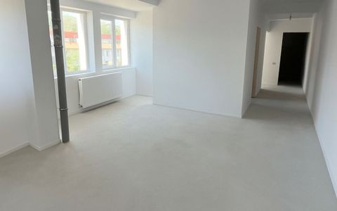 Locuinta luminoasa in Floresti, zona Eroilor, etaj intermediar