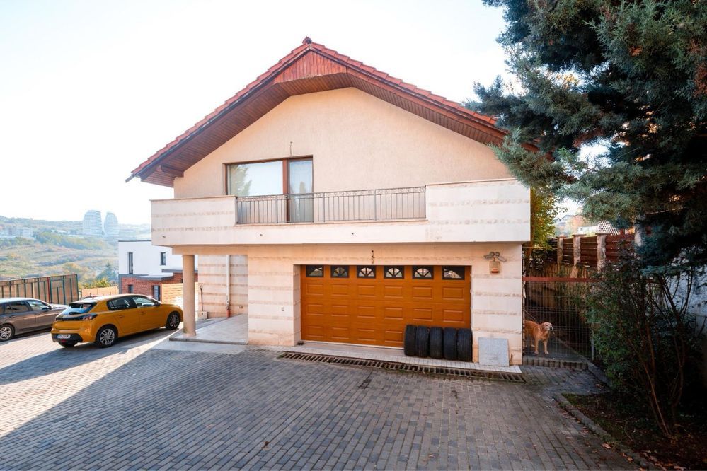 VILĂ EXCLUSIVISTĂ ÎN MĂNĂȘTUR CU GARAJ | 330 MP UTILI S+P+E | 800 MP TEREN – fotografia 2 din 8