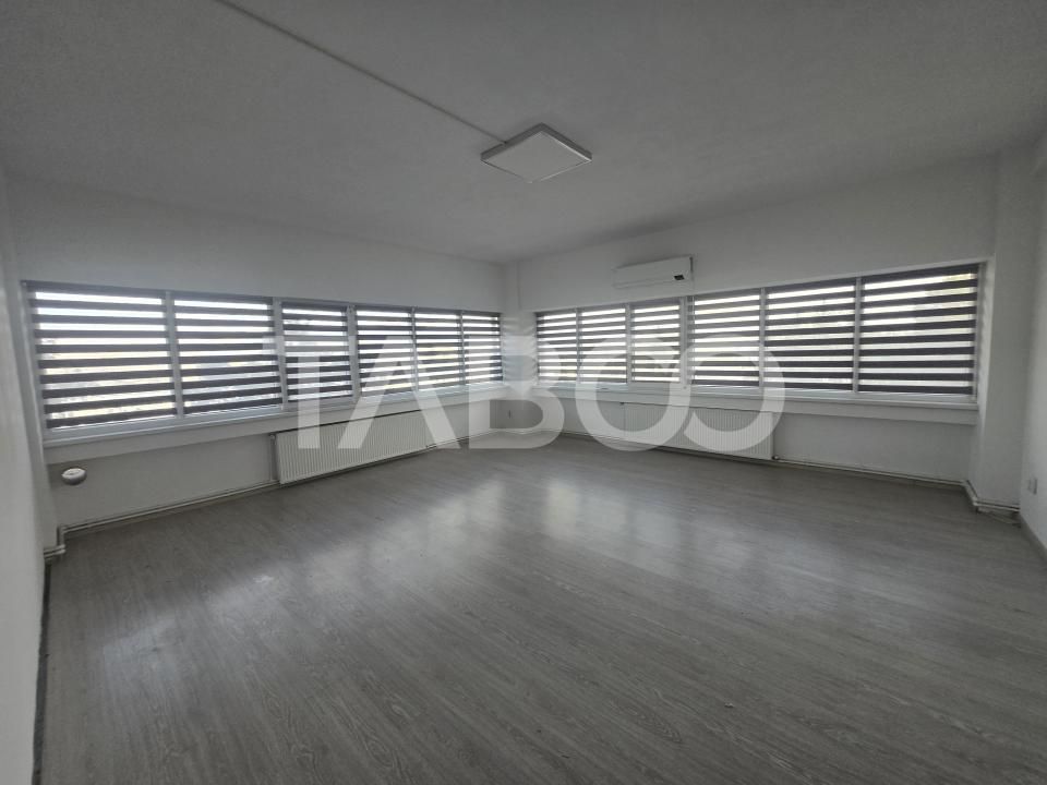 Spatiu birouri 110mp renovat etaj intermediar cu lift zona Broscarie – fotografia 2 din 7