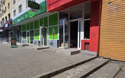 Spațiu comercial situat pe Str. Cismelei – 105 mp utili, vad pietonal excelent