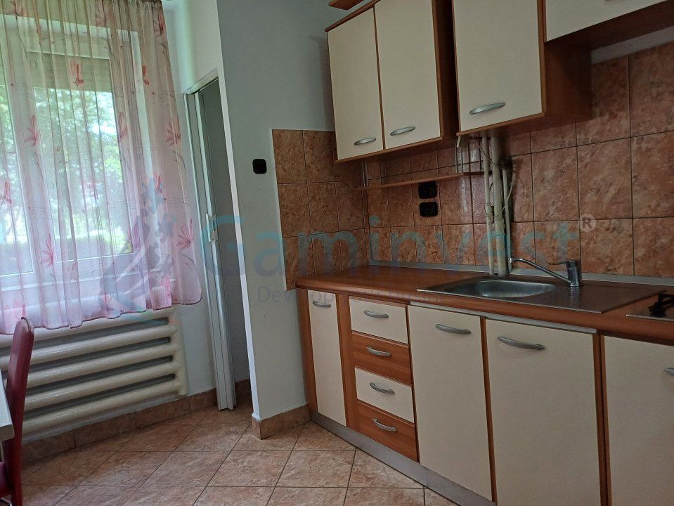 Apartament cu 2 camere de inchiriat in zona Centrul Civic, Oradea – fotografia 13 din 14