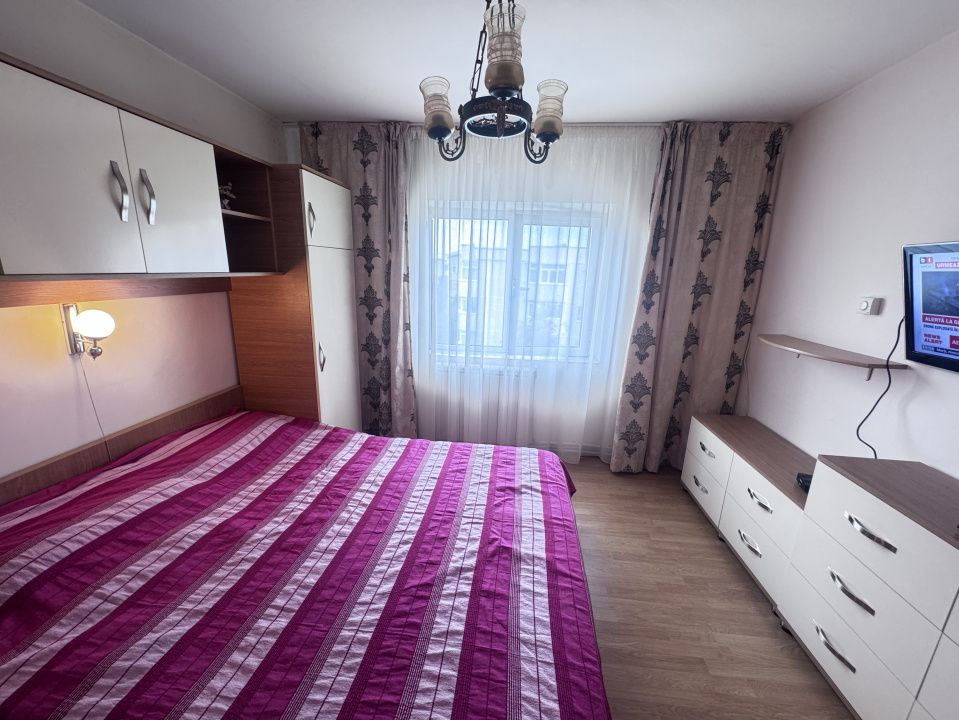 apartament cu 2 camere-decomandat-de vanzare-zona de nord – fotografia 11 din 14