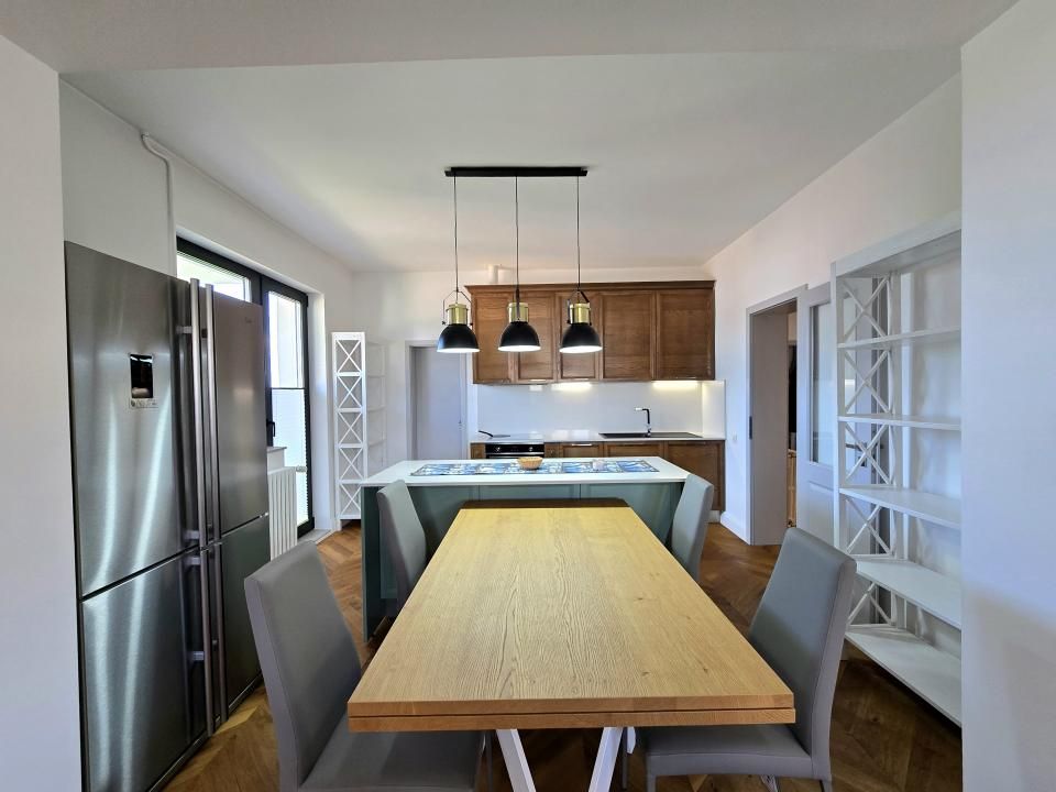 Apartament de lux 4 camere de închiriat – lângă UMF și Casa de Cultură – fotografia 8 din 25