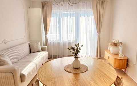 Apartament 3 camere, mobilat modern, etaj intermediar, zona Terra