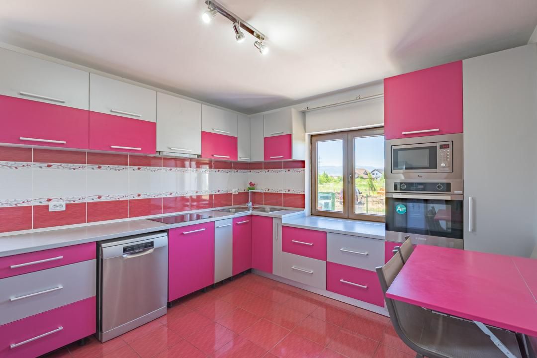 O casă construită pentru prezent. Gândită pentru viitor. – fotografia 5 din 69