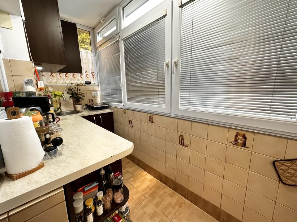 Apartament cu 3 camere intr-o zona linistita- Dambovita – fotografia 12 din 15
