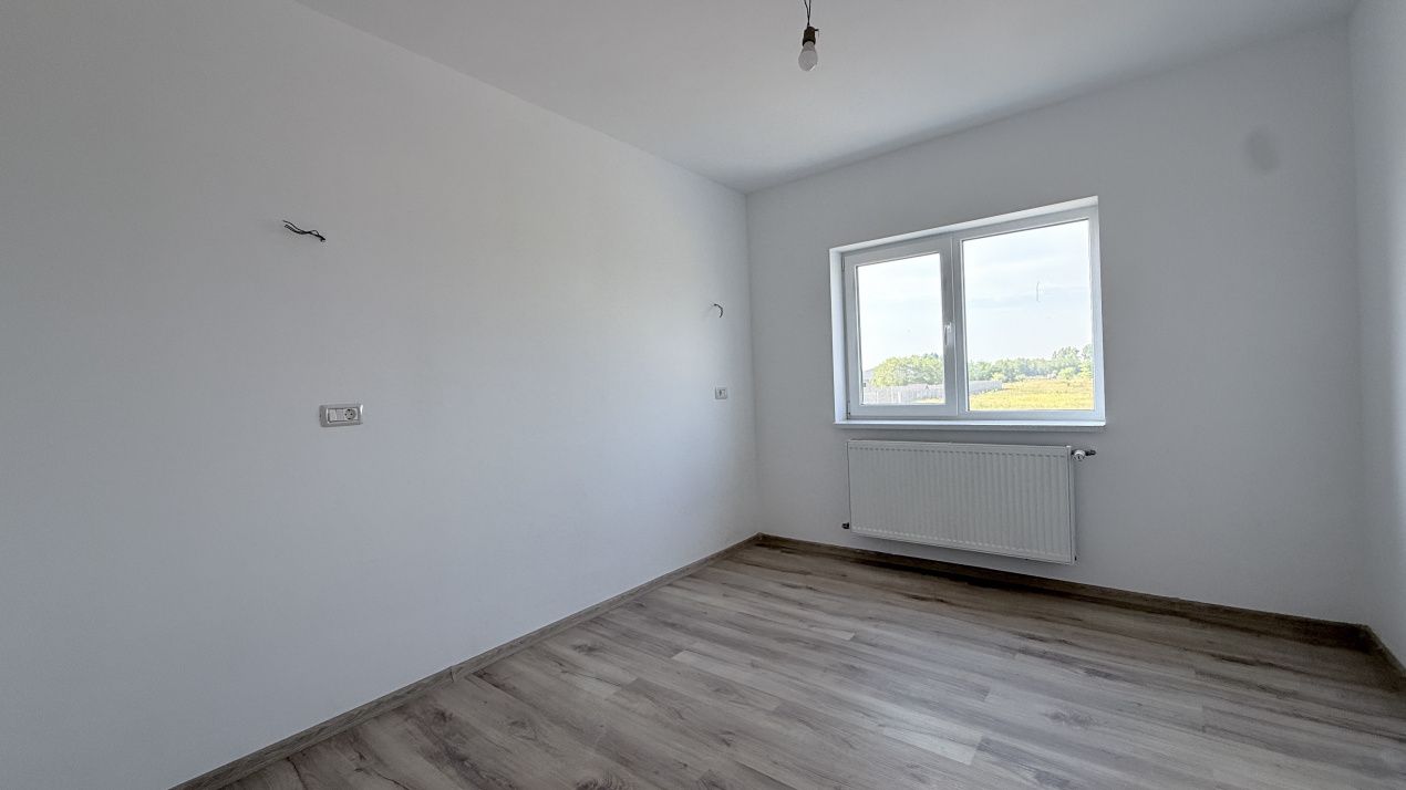 Comision 0% Duplex de vanzare, 4 camere, teren 466 mp - Mosnita Noua – fotografia 9 din 23