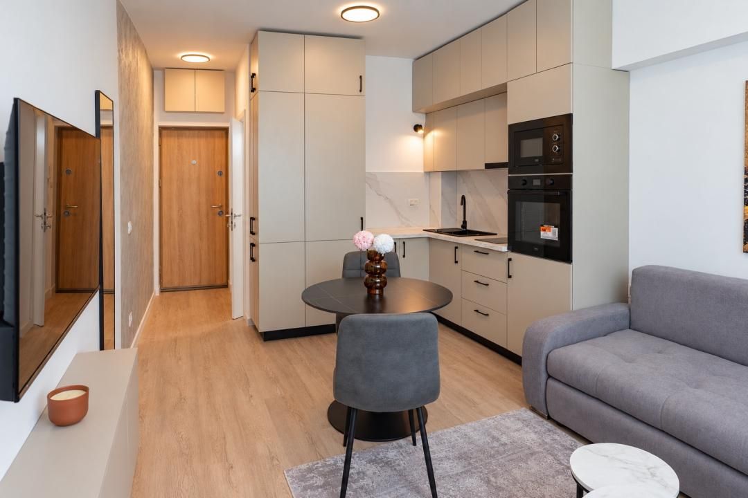 Garsonieră compactă, gata de mutat, str. Frăției nr. 7, Ploiești – fotografia 6 din 17