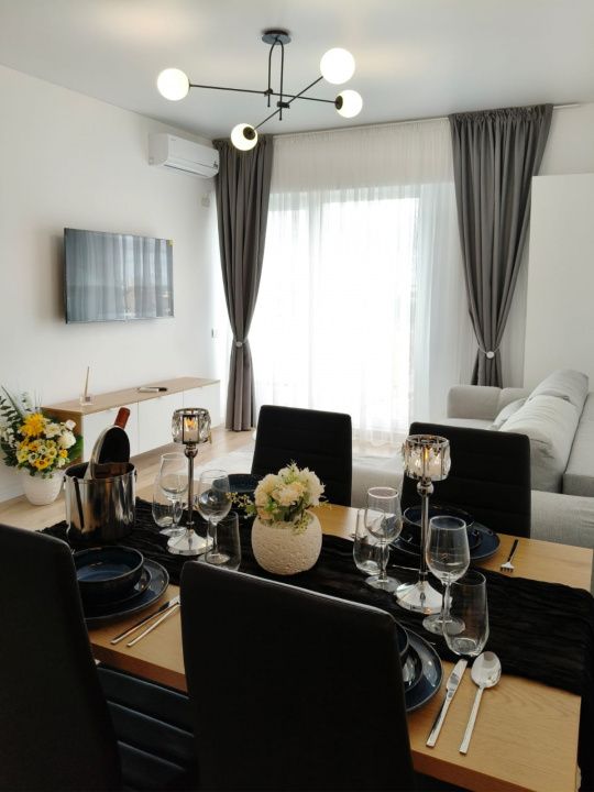Apartament de închiriat-Xenero Mamaia N- 2 camere-complex cu piscina exterioară – fotografia 2 din 9