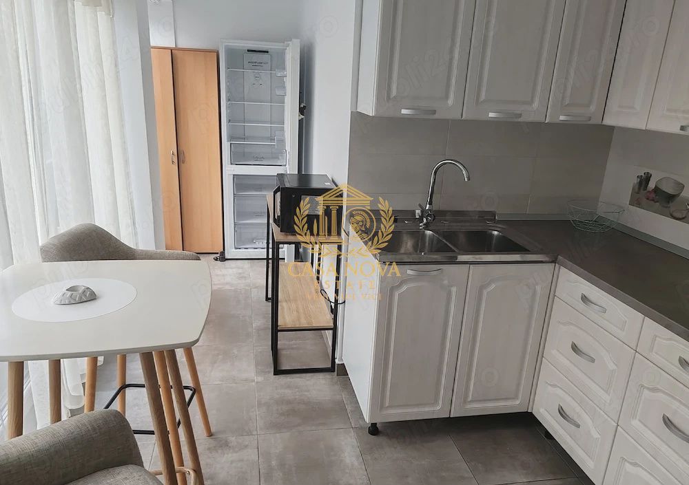 Apartament 3 camere in Penthouse 70mp, cartier Gruia, finisaje moderne – fotografia 5 din 8