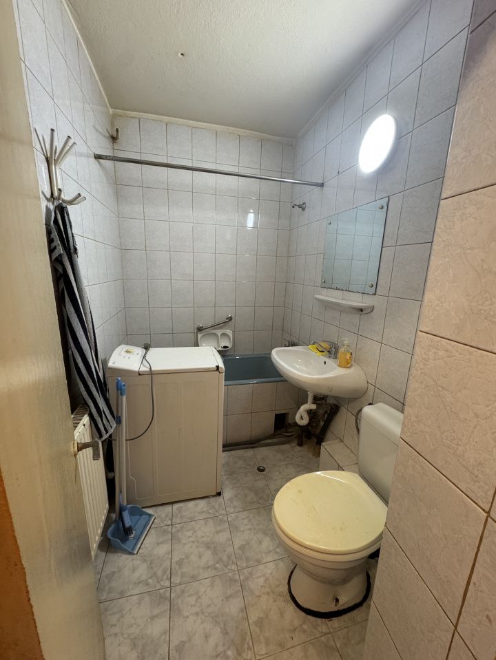 🏠 Garsonieră - zona sensul vechi - decomandată – fotografia 4 din 5