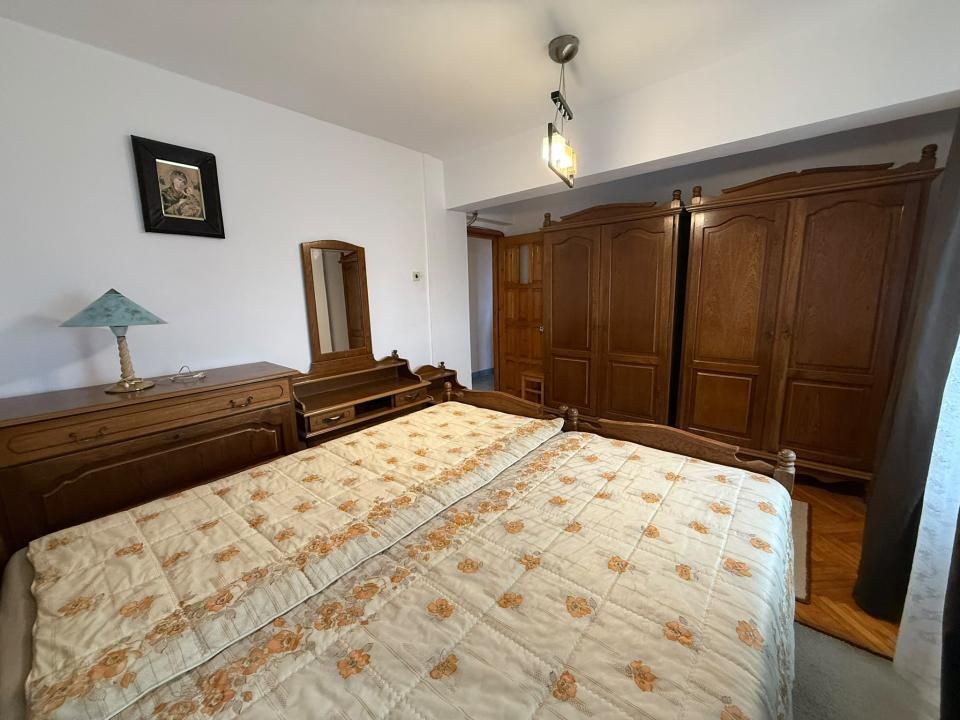 Apartament 3 camere, 64 mp, Cartierul Valea Rosie, Zona Biserica – fotografia 4 din 12