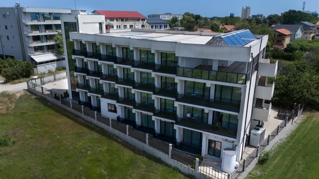 Eforie Nord- Hotel 3★- 49 spații de cazare, restaurant și dotări premium – fotografia 2 din 14