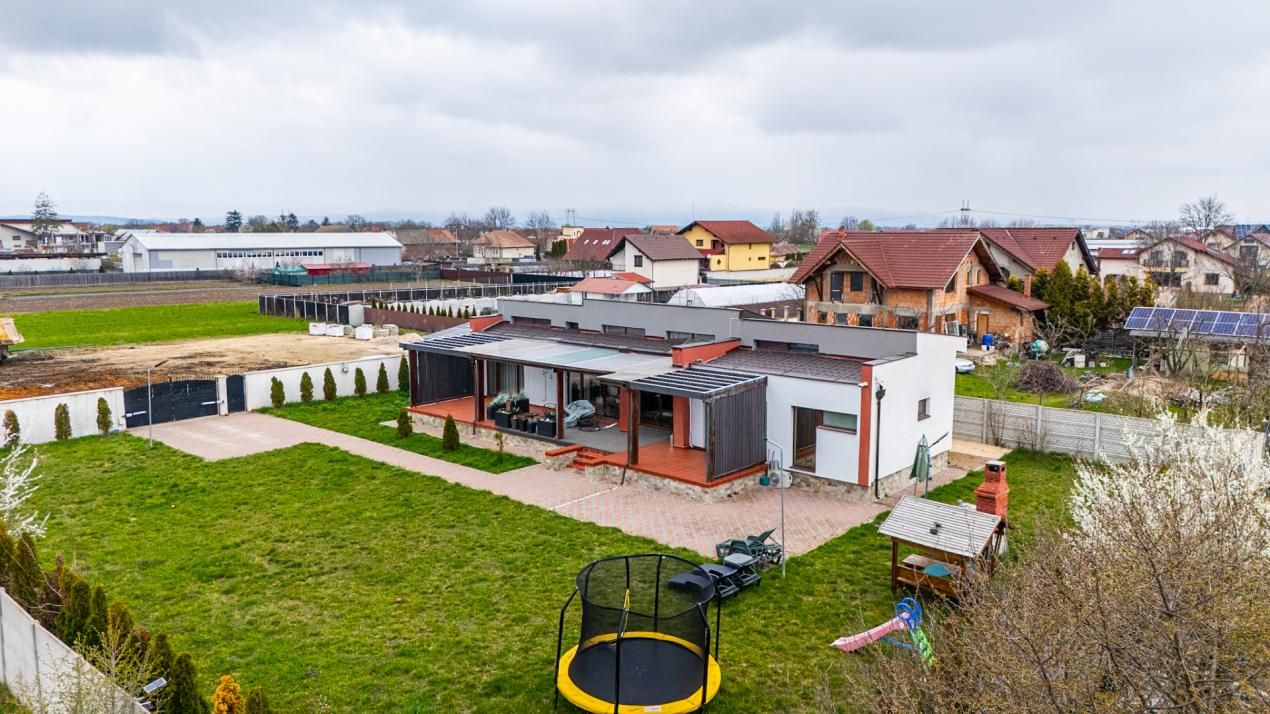 Închiriere casa modernă cu 3 camere, teren 1450 mp - zona Stupini, Brasov – fotografia 16 din 18