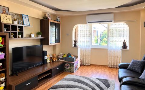 Apartament 4 Camere, 93 MP, Decomandat, Prundu – Etaj 3, Centrală Proprie