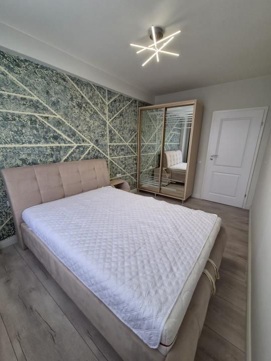 Ap de inchiriat 4 camere, 86 mp, terasa 82 mp, garaj, lift, MODERN, zona VIVO! – fotografia 3 din 11