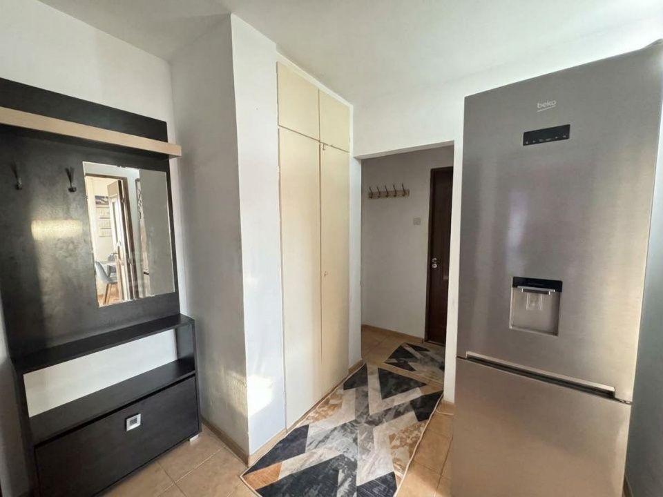 Apartament 2 camere decomandat de vânzare zona Poarta 6 – fotografia 4 din 7