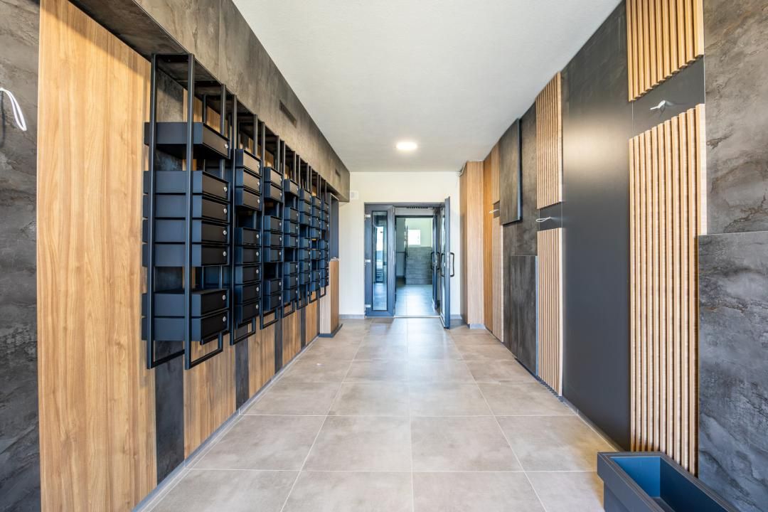 Vânzare apartament cu 3 camere, decomandat, Casa Nobel – Zona Tractorul – fotografia 20 din 22