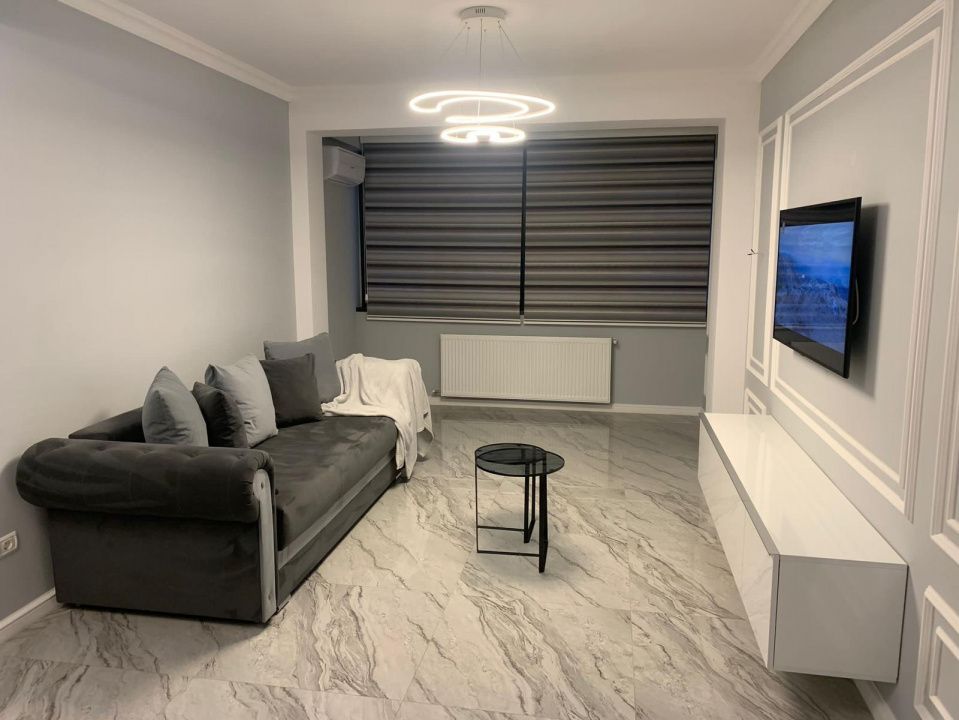 Apartament 2 camere de închiriat în Mamaia Nord – complet mobilat și utilat – fotografia 1 din 4