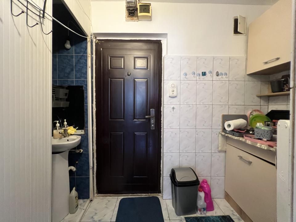 Garsoniera, mobilata si utilata, 20 mp utili, etaj 4 - zona Blascovici – fotografia 7 din 7