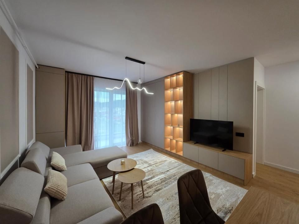 Apartament 2 Camere, LUX, 45 mp, lift, garaj, panoramic, zona Eroilor! – fotografia 1 din 9