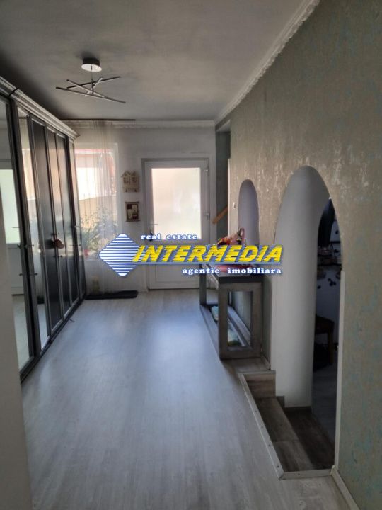 Casa P+E de vanzare recent renovata in Centru cu 680 mp teren – fotografia 21 din 35