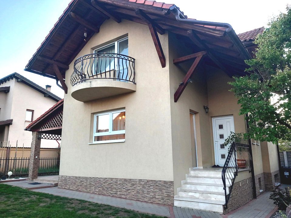 Casă Superba | CETATE Izvorului | 326 mp Teren | Curte | Terasă | Grădină – fotografia 11 din 51