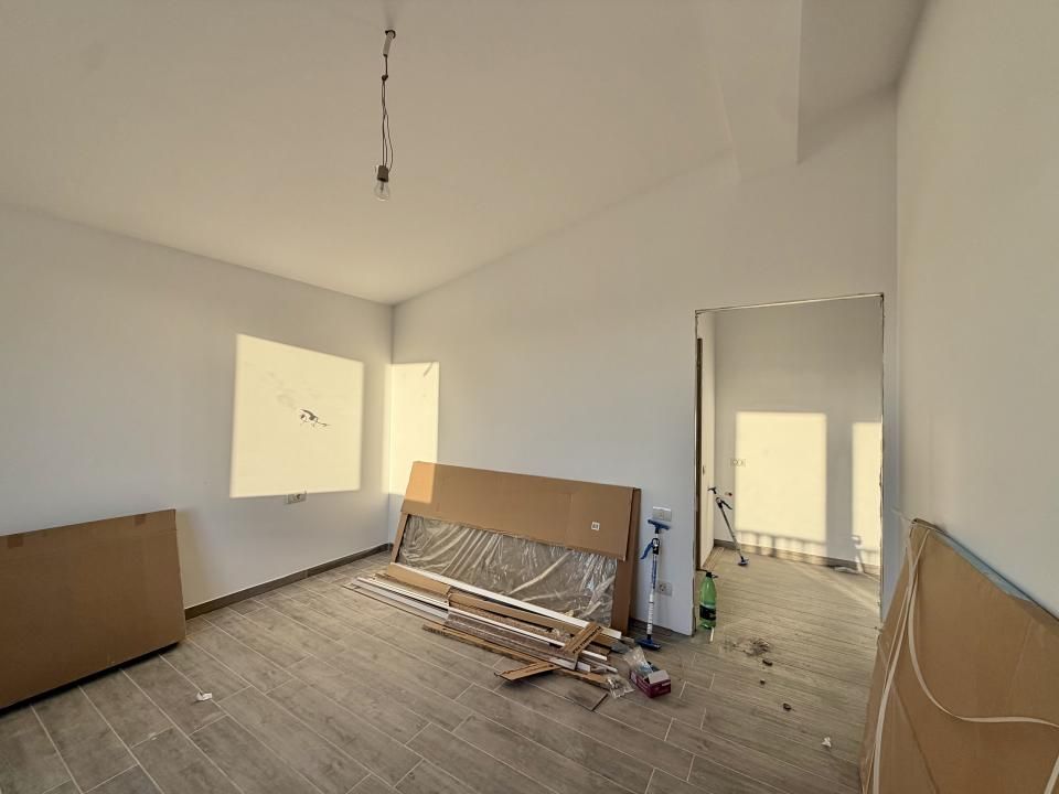Apartament 2 camere, open space, etaj 2  in Chisoda – fotografia 4 din 8