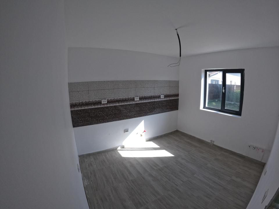 CASĂ DE VÂNZARE | 156 MP UTILI | TEREN 418 MP | 3 CAMERE | 2 BĂI – fotografia 5 din 19