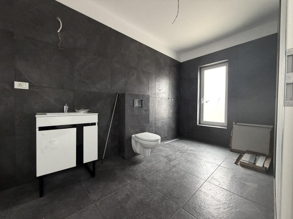 Duplex 3 camere, parter, 90mp utili, 310mp teren, terasa 14mp-Sag – fotografia 9 din 13