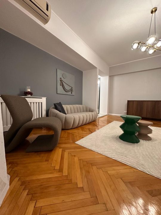 Apartament cu 2 camere de vânzare în zona Capitol – mobilat și utilat lux – fotografia 1 din 24